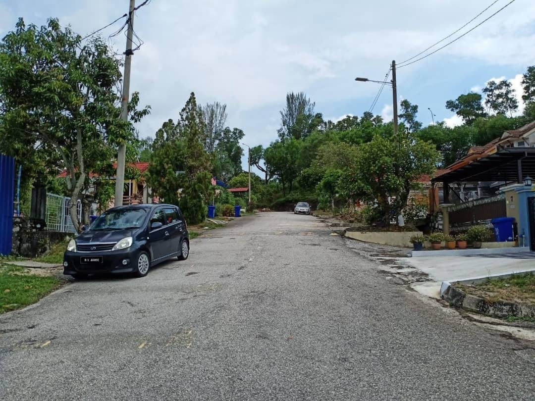 Double Storey Seksyen 8, Shah Alam, Selangor - photo 5