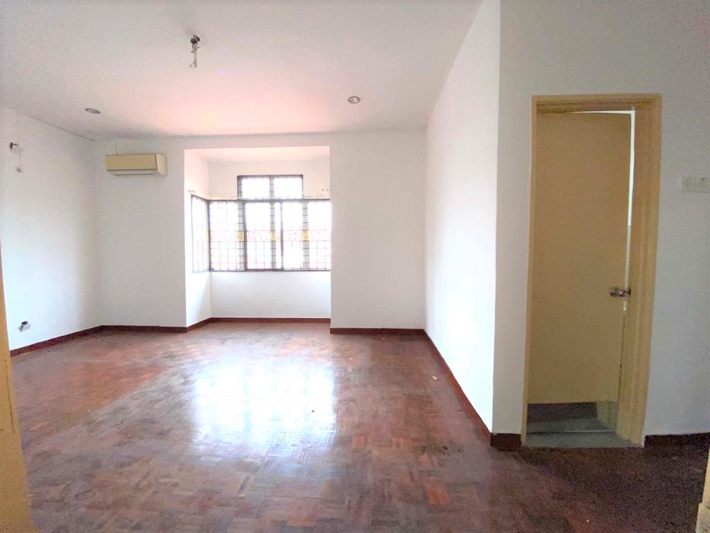 Double Storey Taman Impian Putra, Bangi, Selangor - photo 9