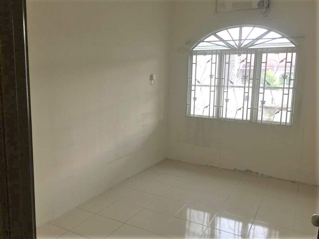 Single Storey Taman Lombong Perak Seksyen 29 - photo 4