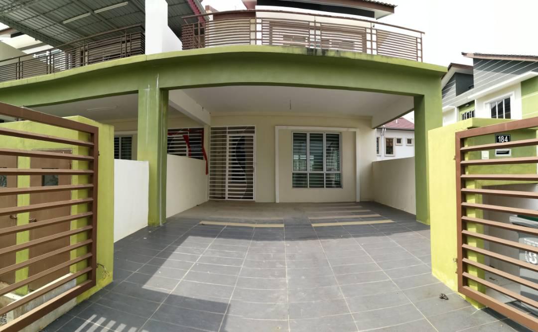 End Lot 2 Storey Taman Bukit Citra Aria Park Nilai - photo 2
