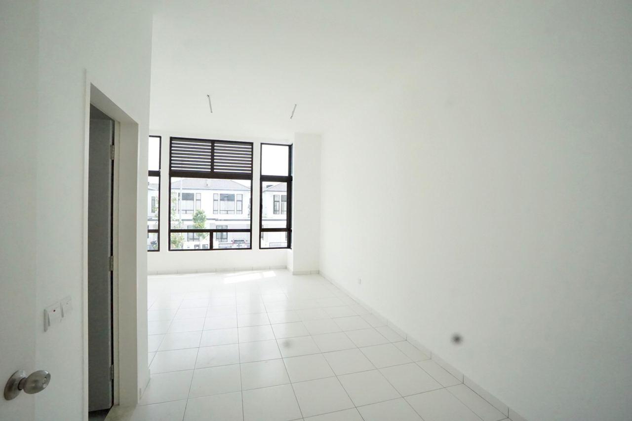 Double Storey Eco Grandeur, Puncak Alam, Selangor - photo 4