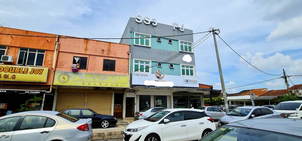 3 Storey Corner Shoplot, SS3 Petaling Jaya - photo 2