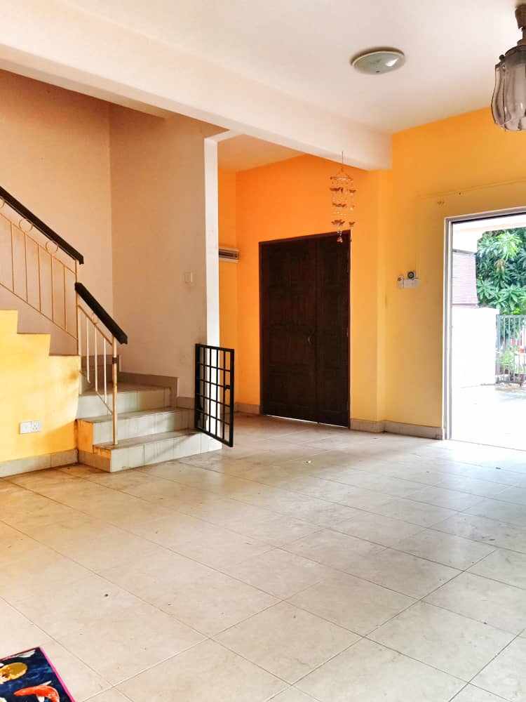 End Lot Double Storey Desa Coalfield, Sungai Buloh - photo 3