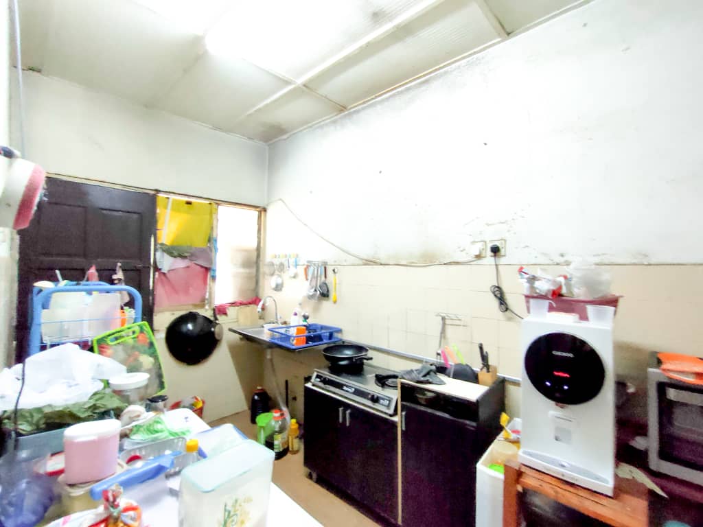 Single Storey Taman Semenyih Jaya, Selangor - photo 5