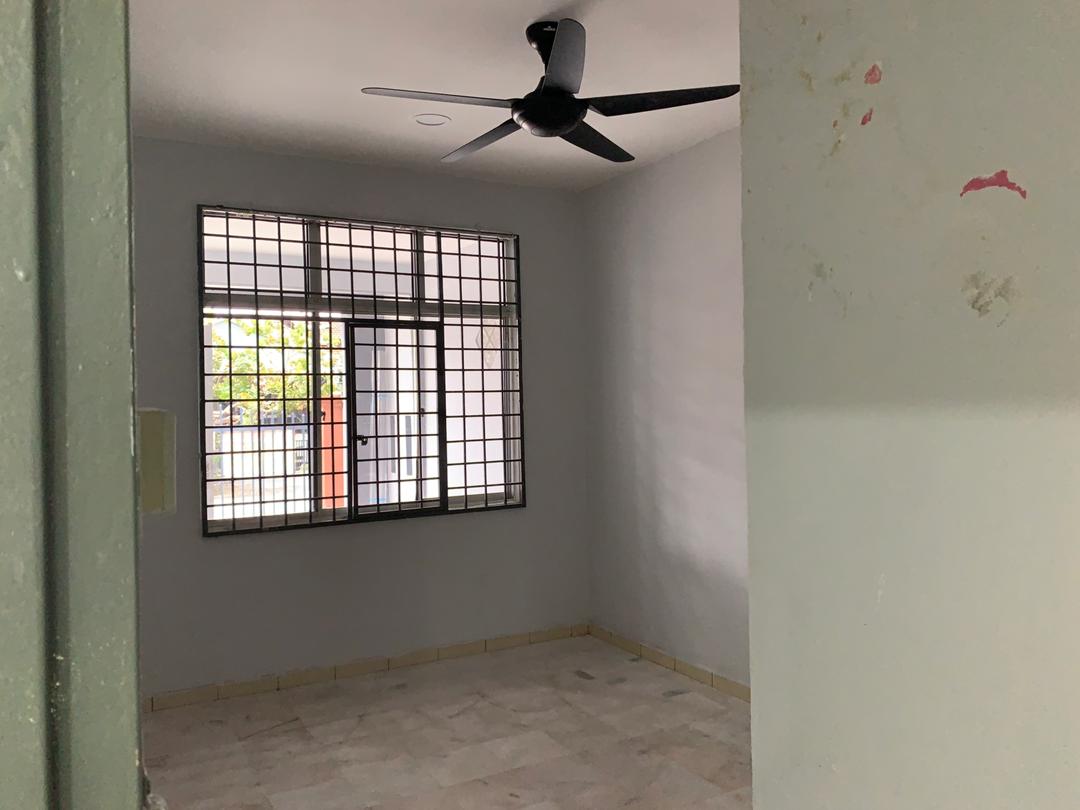 Single Storey Seksyen 2 Bandar Rinching Semenyih - photo 5