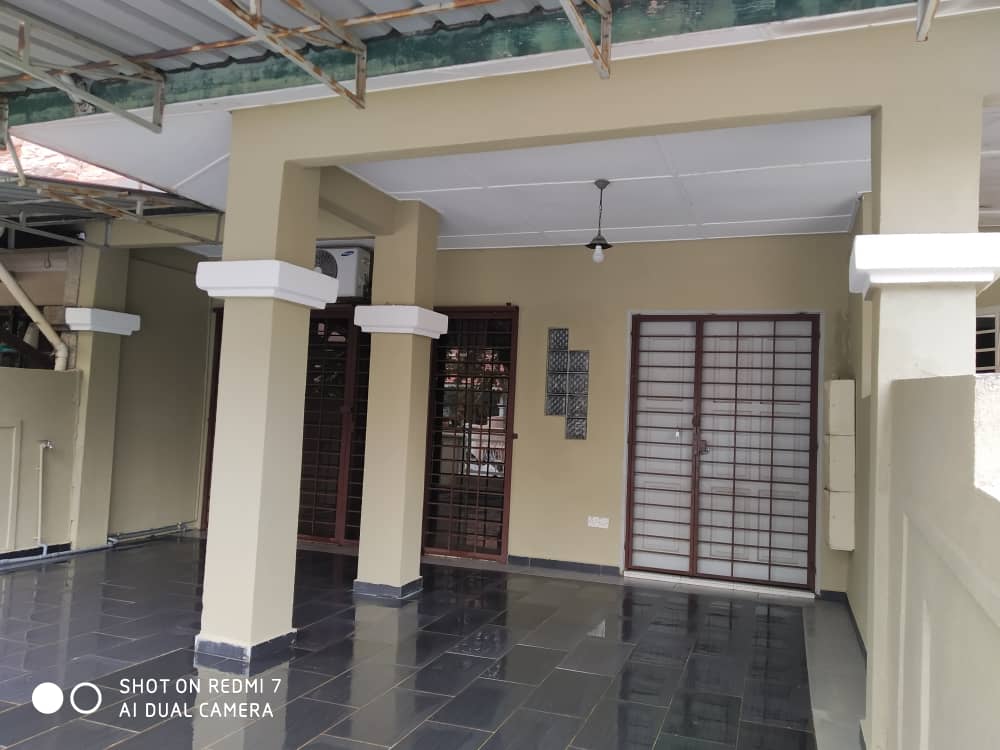Double Storey Bandar Nusaputra, Puchong Selangor - photo 2