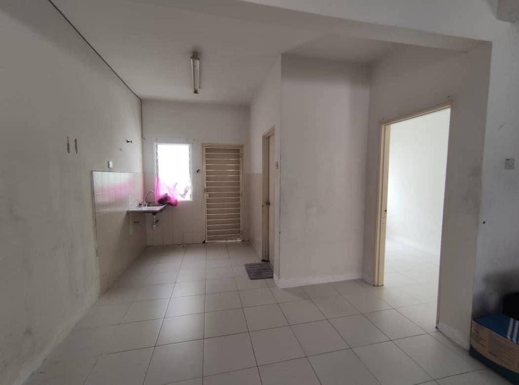 Double Storey Bandar Saujana Putra, Kuala Langat - photo 5