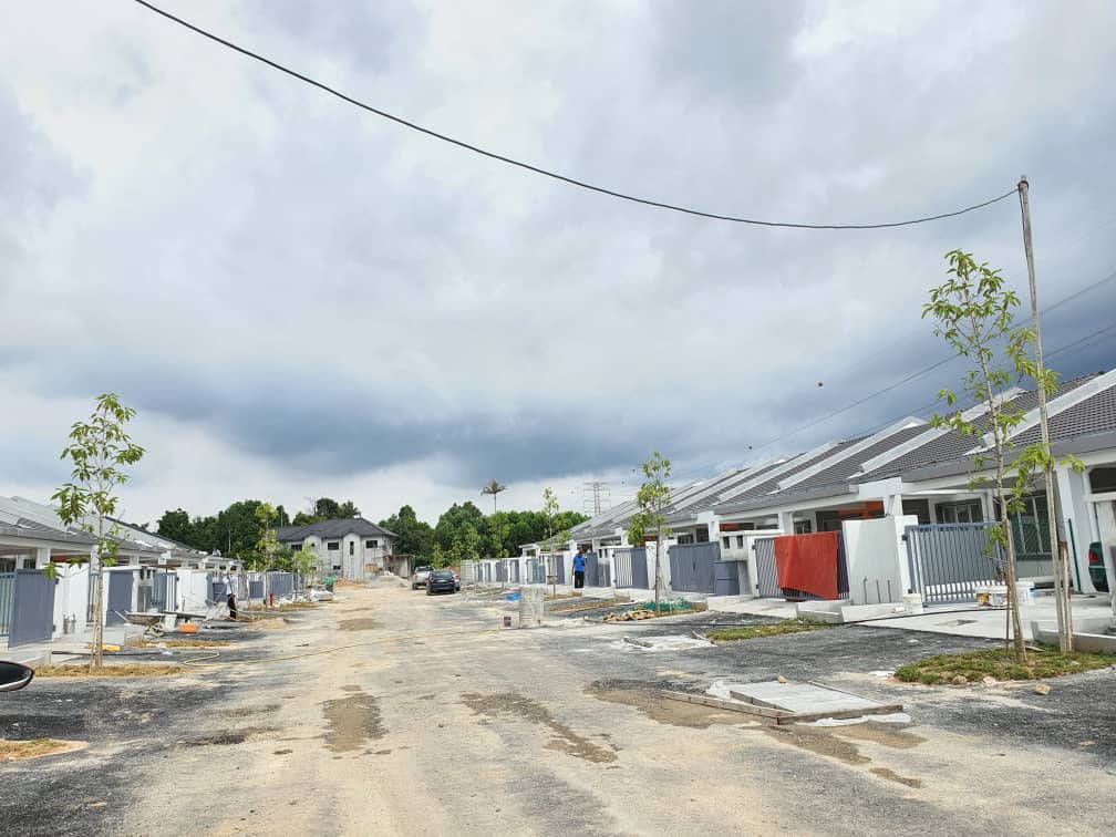 PROJEK BARU Single Storey Taman Salak Kasturi - photo 13