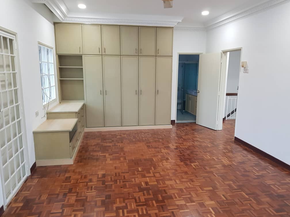 2 Storey Semi D Kelana Jaya SS7, Kelana Jaya - photo 4