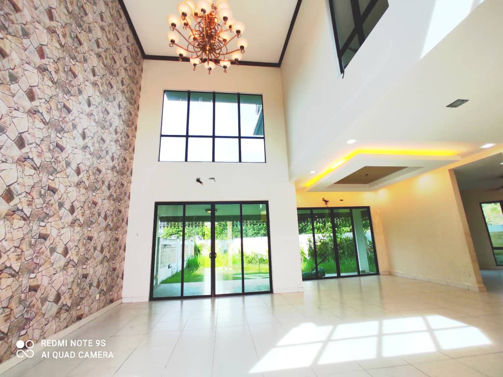 Corner Lot 2 Storey Clover Park Denai Alam - photo 3