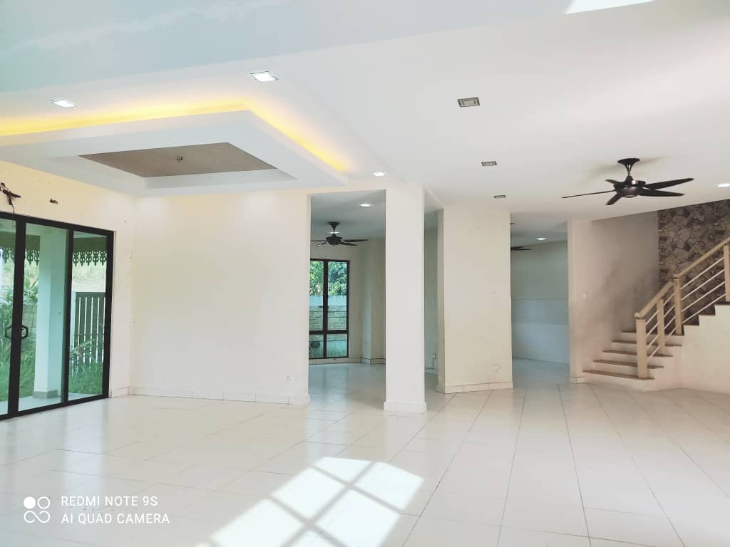 Corner Lot 2 Storey Clover Park Denai Alam - photo 4