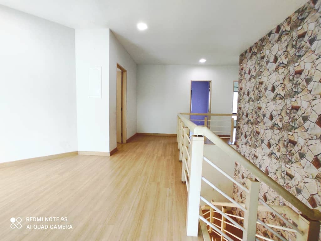Corner Lot 2 Storey Clover Park Denai Alam - photo 5