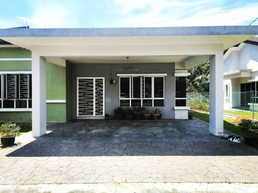 Semi D Desa Salak Pekerti Bandar Baru Salak Tinggi - photo 1