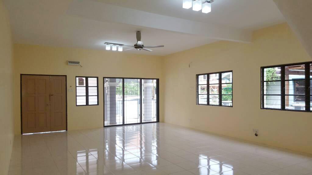 END LOT 2 Storey Terrace House Bandar Nusaputra - photo 4