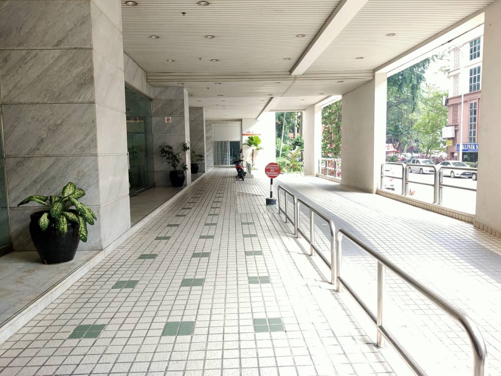 13202 SQFT Office Menara AmMetLife Jalan Lumut - photo 5