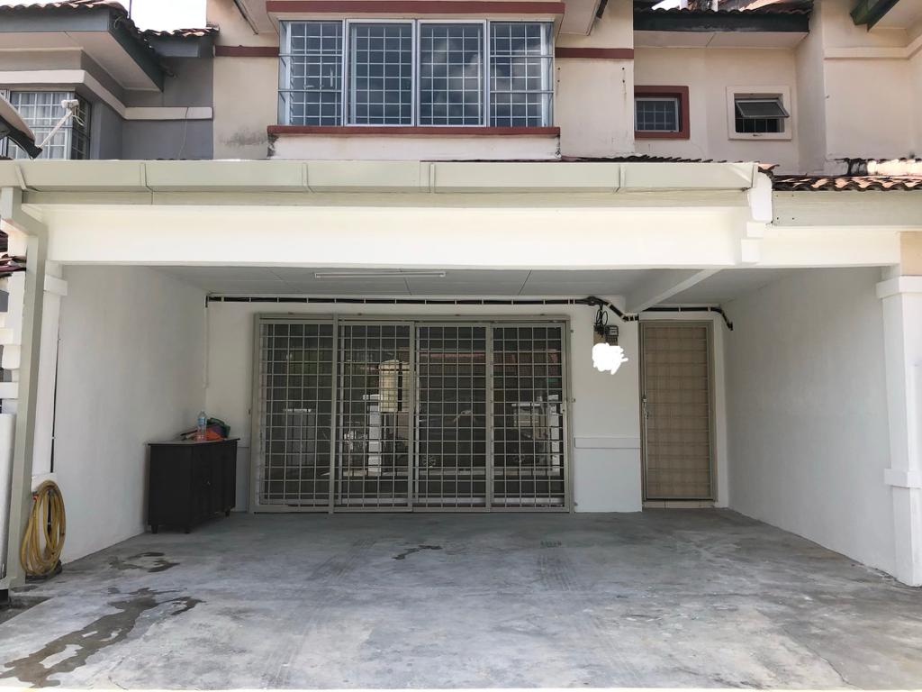 2 Storey House, Taman Puncak Kinrara,Puchong - photo 2
