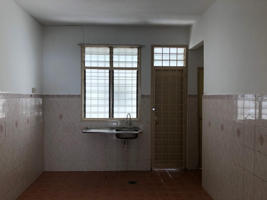 2 Storey House, Taman Puncak Kinrara,Puchong - photo 6