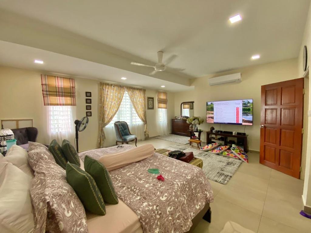CORNER LOT Double Storey Wangsa Melawati, KL - photo 5