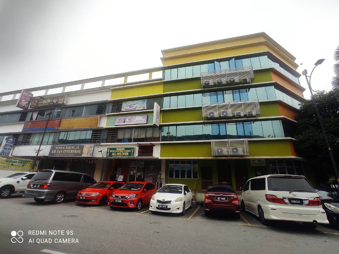 3 Storey Shop Office Taman Bukit Indah, Ampang