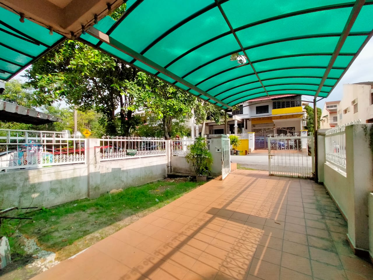 END LOT 22X80 SQFT  Subang Jaya, Selangor - photo 10