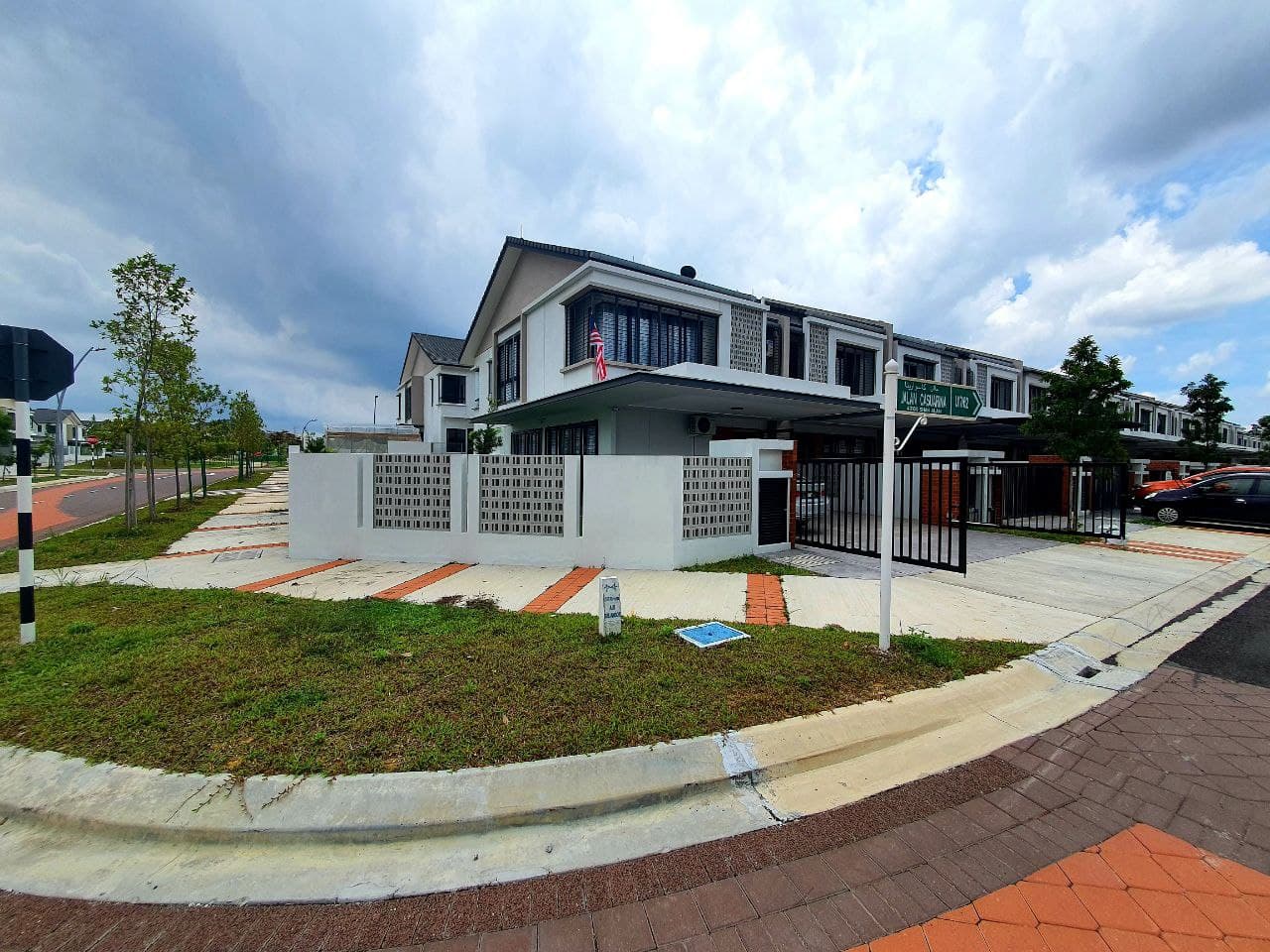 CORNER LOT House, Elmina Green West, Shah Alam - photo 2