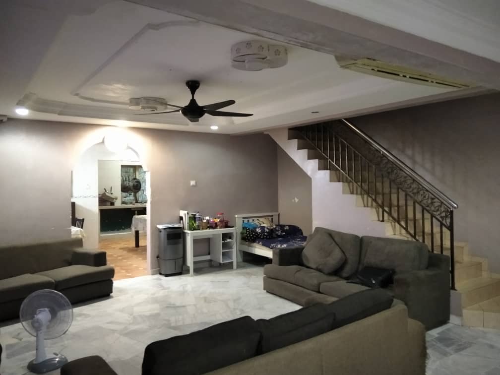 RENOVATED Terrace House Taman Bukit Indah, Ampang - photo 2