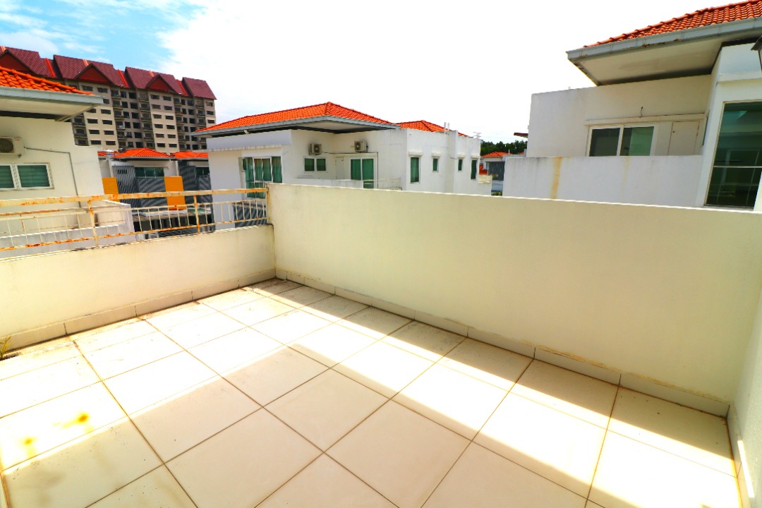 LUXURIOUS Semi D Taman Nadayu 92, Kajang - photo 9