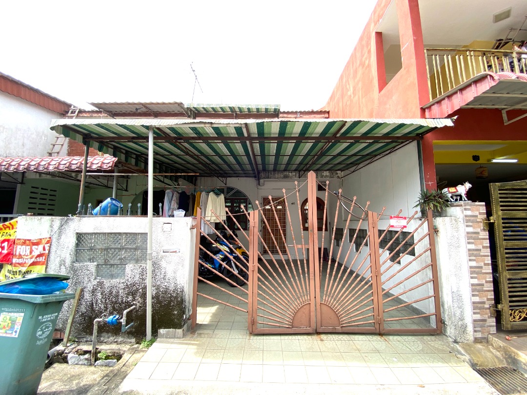Terrace House Taman Koperasi Polis Fasa 2