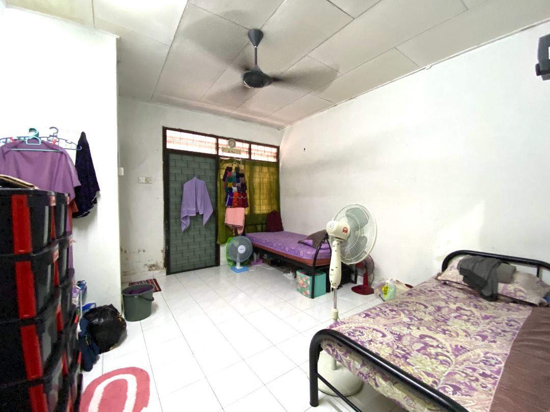 Terrace House Taman Koperasi Polis Fasa 2 - photo 5
