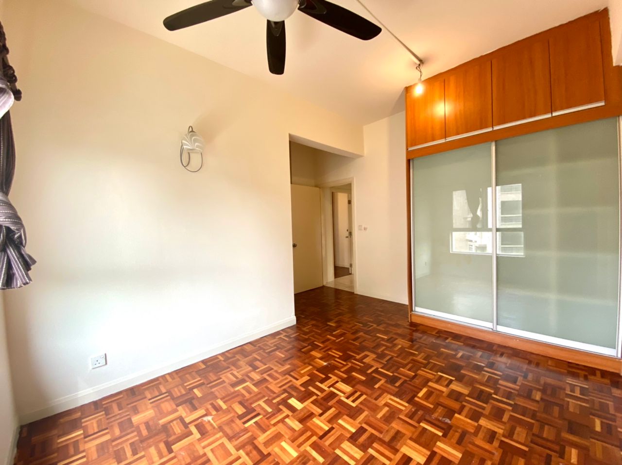 Seri Maya Condominium, Jalan Jelatek Kuala Lumpur - photo 4