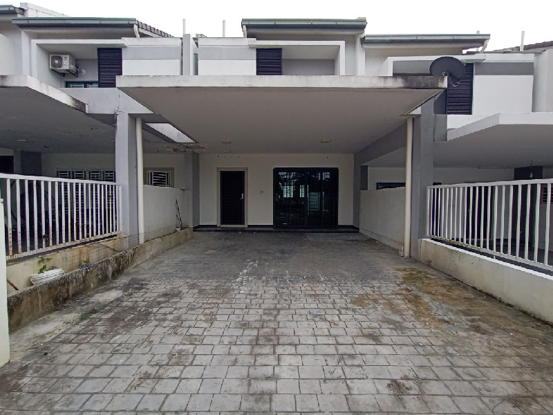 Laman Delfina Nilai Impian - photo 2