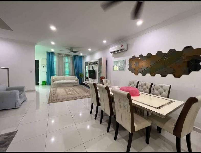 BANGI AVENUE - photo 2