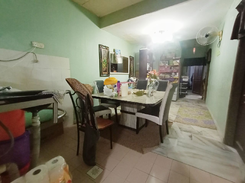 Taman Desa Mewah Semenyih - photo 9