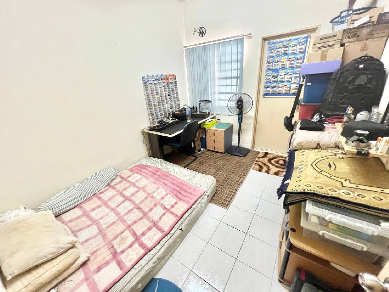 Taman Pelangi  Semenyih - photo 11