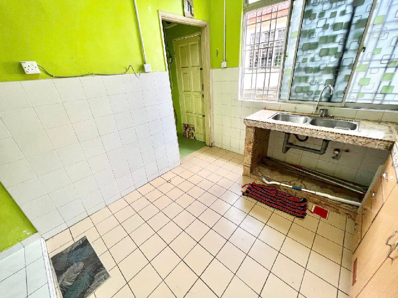 Bandar Rinching  Seksyen 2 Semenyih - photo 6