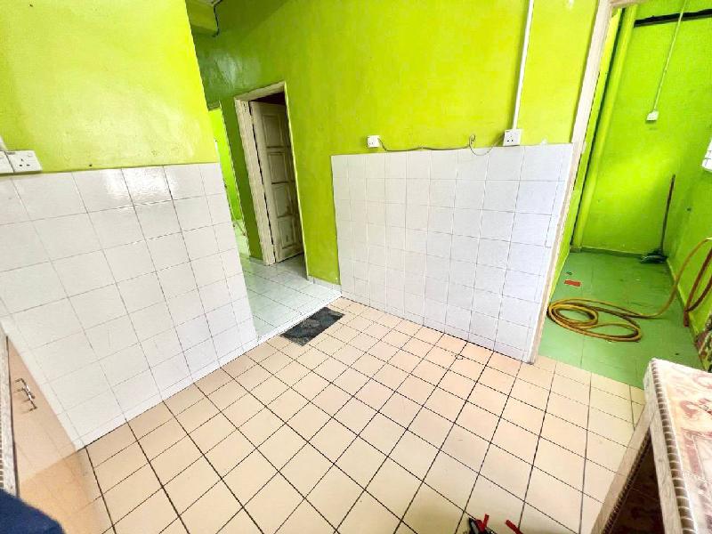 Bandar Rinching  Seksyen 2 Semenyih - photo 9