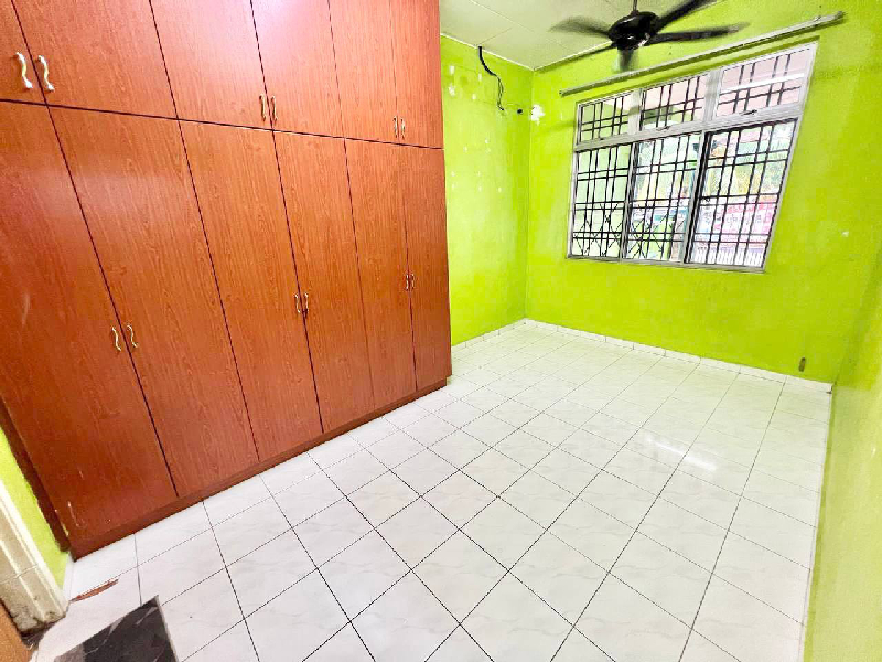 Bandar Rinching  Seksyen 2 Semenyih - photo 11