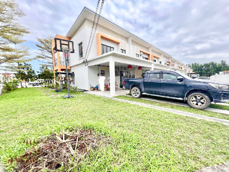 Villa Kesuma Townhouse Semenyih - photo 2