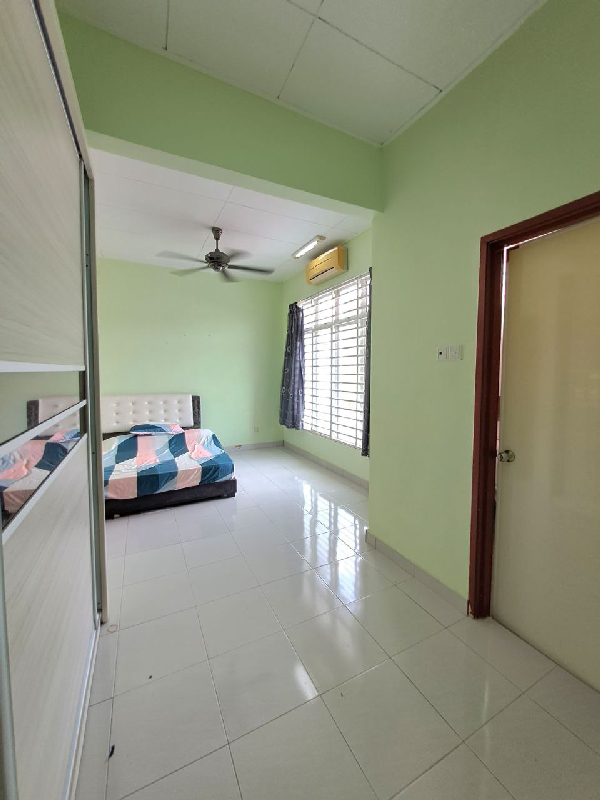 Taman Pelangi Semenyih 2 - photo 9
