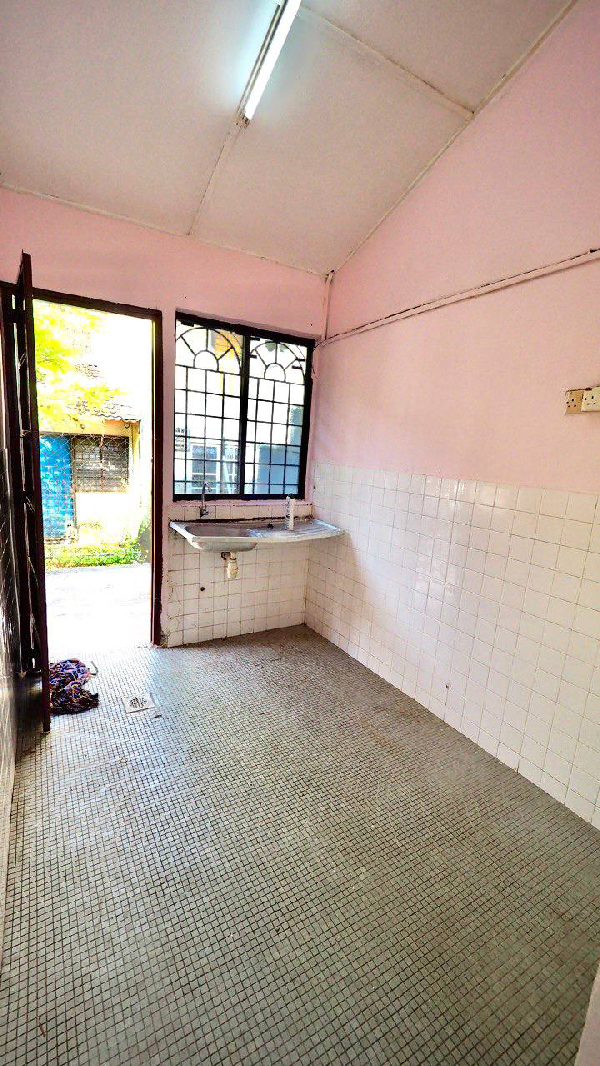 Taman Kantan Permai Kajang - photo 7