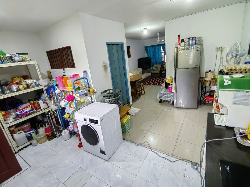 Taman Kantan Permai Kajang - photo 4