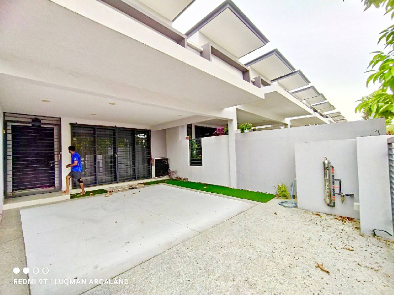 Kajang East Precint 2 Semenyih - photo 4