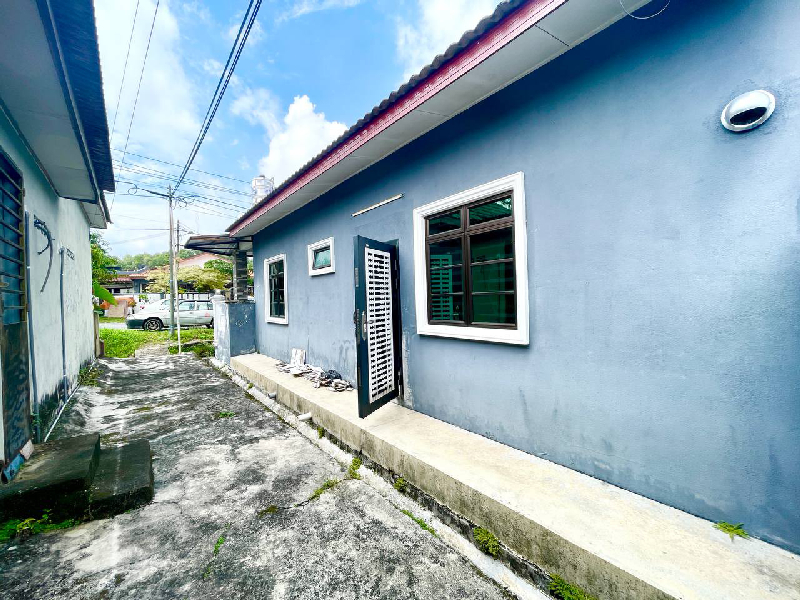 Kampung Indah PKNS Beranang Semenyih - photo 12