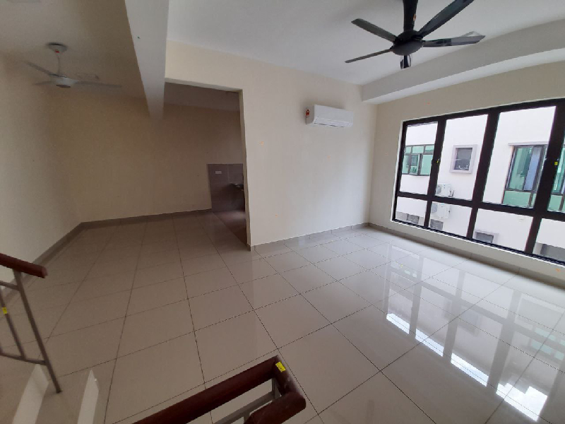 Townhouse Bandar Puteri Bangi - photo 4