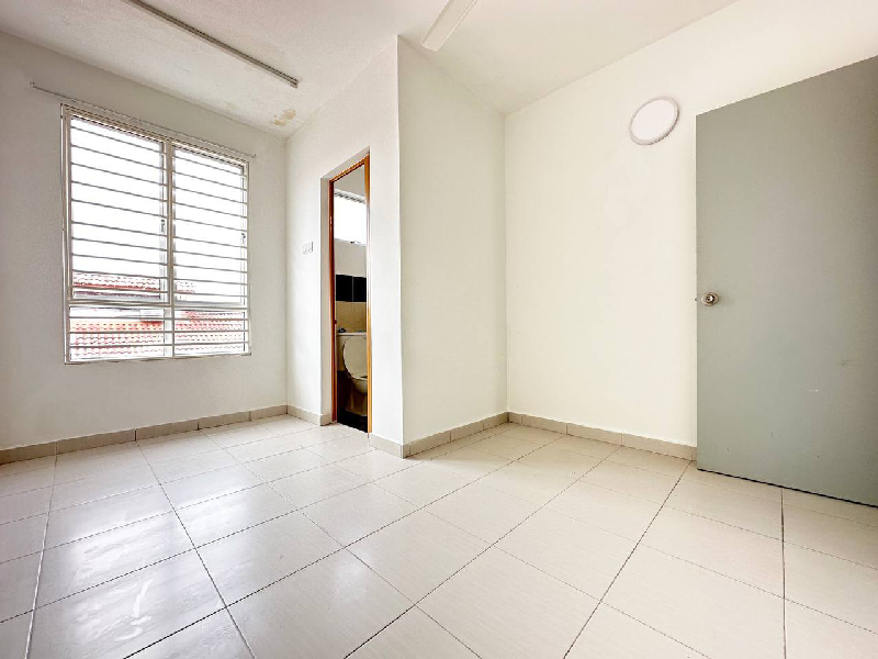 Bandar Rinching Seksyen 6 Semenyih - photo 12