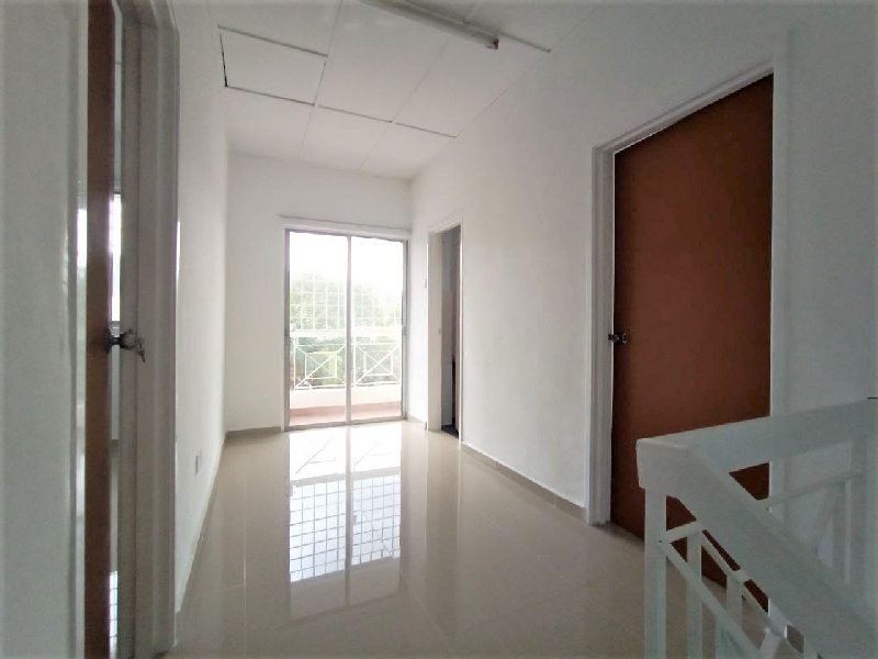 Townhouse Taman Kajang Perdana - photo 10
