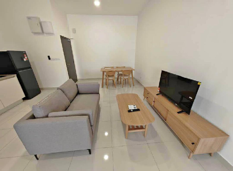furnished bedroom with a private bathroom for rent in Havana residence 