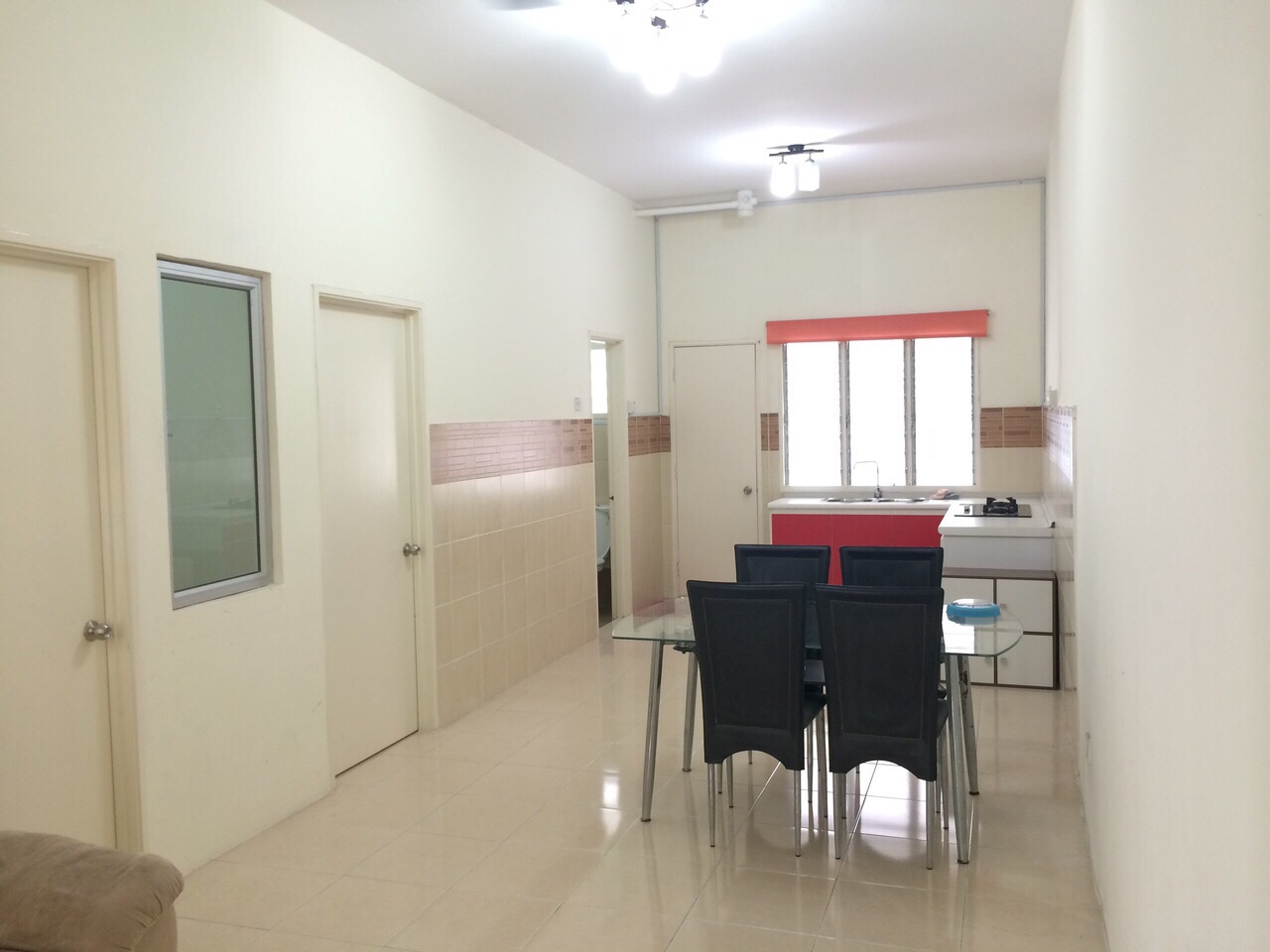 Townhouse, Taman Tasik Puchong, Puchong - photo 2