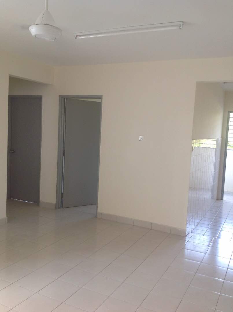 CORNER UNIT Apartment Danau Bayu, Sungai Buloh - photo 4