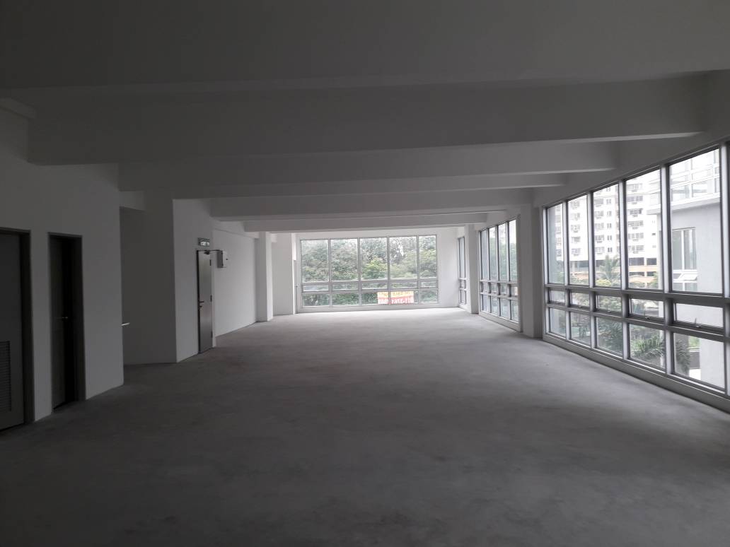 CORNER LOT Level 1 Office Shop, Jalan Ipoh, KL - photo 3